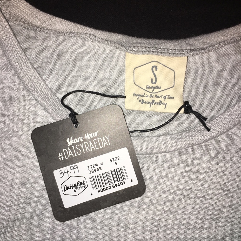 Daisy Rae “Grateful” Cold Shoulder Top - Picture 10 of 10